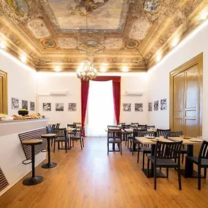 https://hotel-orientale-palermo.palermohotels.org