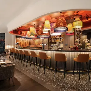 **** Hotel Renaissance Brussels Bélgica
